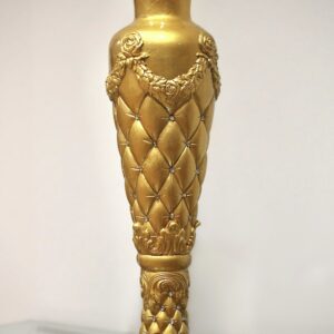 Golden vase with diamond stud
