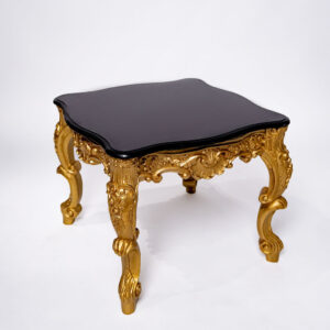 Luxury baroque table